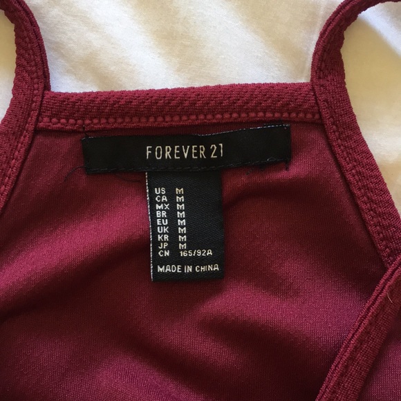 Forever 21 burgundy crop top - Picture 3 of 3